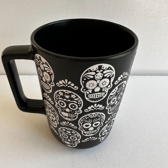 Better Living Mug Skull Skeleton Halloween Black Ceramic 16oz New - Picture 3 of 7